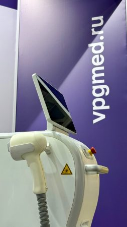 Аппарат лазерной эпиляции UNA Silk на стенде VPG LaserONE на выставке ИнтерШАРМ-2025 Аппарат лазерной эпиляции UNA Silk на стенде VPG LaserONE на выставке ИнтерШАРМ-2025