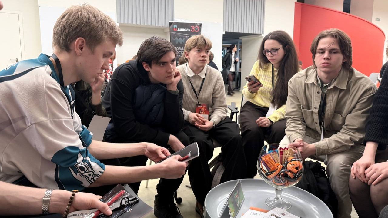 Институт лазерных технологий ИТМО готовит инженеров совместно с VPG LaserONE Институт лазерных технологий ИТМО готовит инженеров совместно с VPG LaserONE